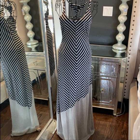 Foreign Exchange Dresses & Skirts - Gray/Black striped long maxi dress
